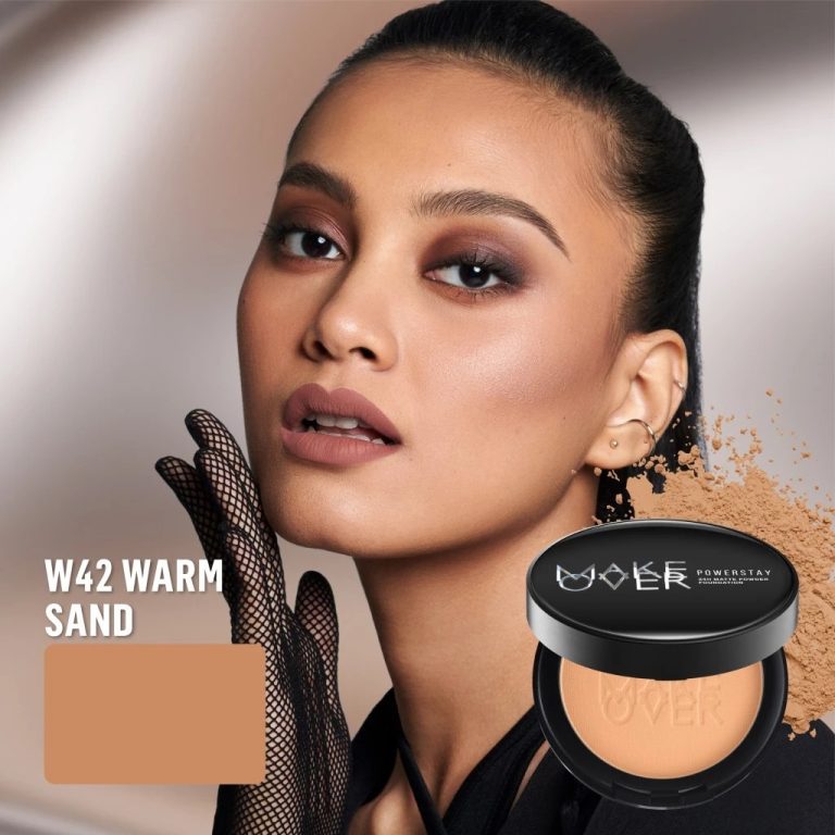 Make Over Powerstay 24H Matte Powder Foundation W42