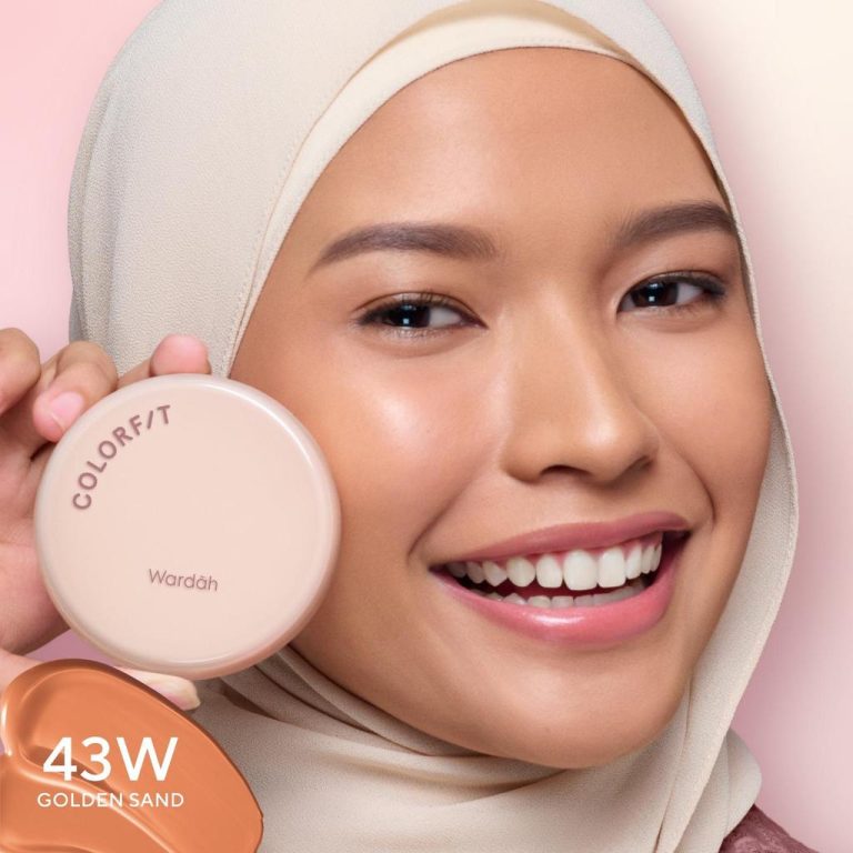 Wardah Colorfit Perfect Glow Cushion 43W Golden Sand 15 g