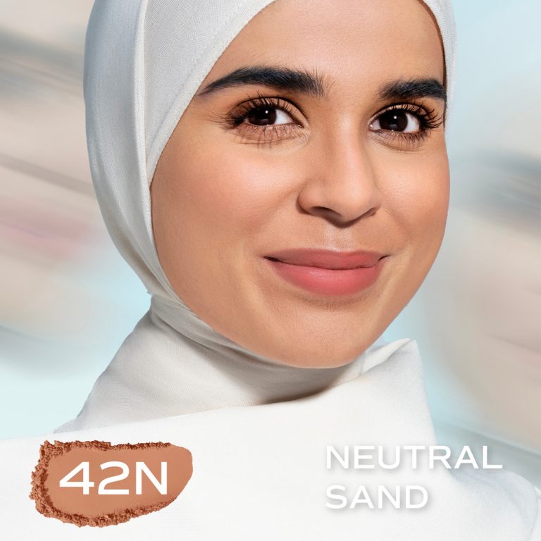 Wardah Colorfit Velvet Powder Foundation 42N Neutral Sand 11 g