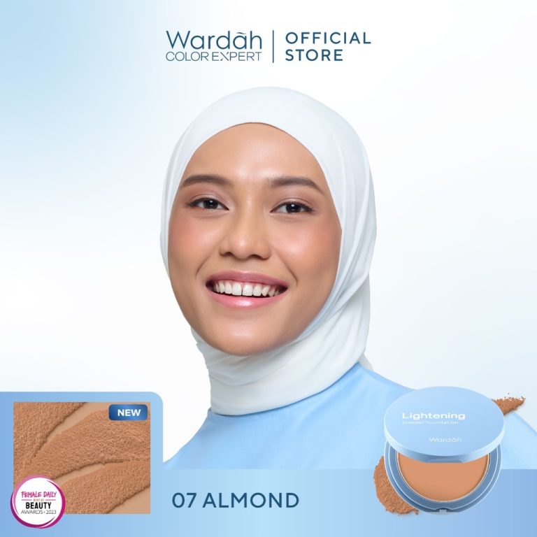 Wardah Lightening Powder Foundation Light Feel 07 Almond 12 g