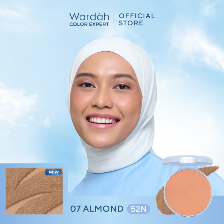 Wardah Refill Lightening Powder Foundation Light Feel 07 Almond 12 g