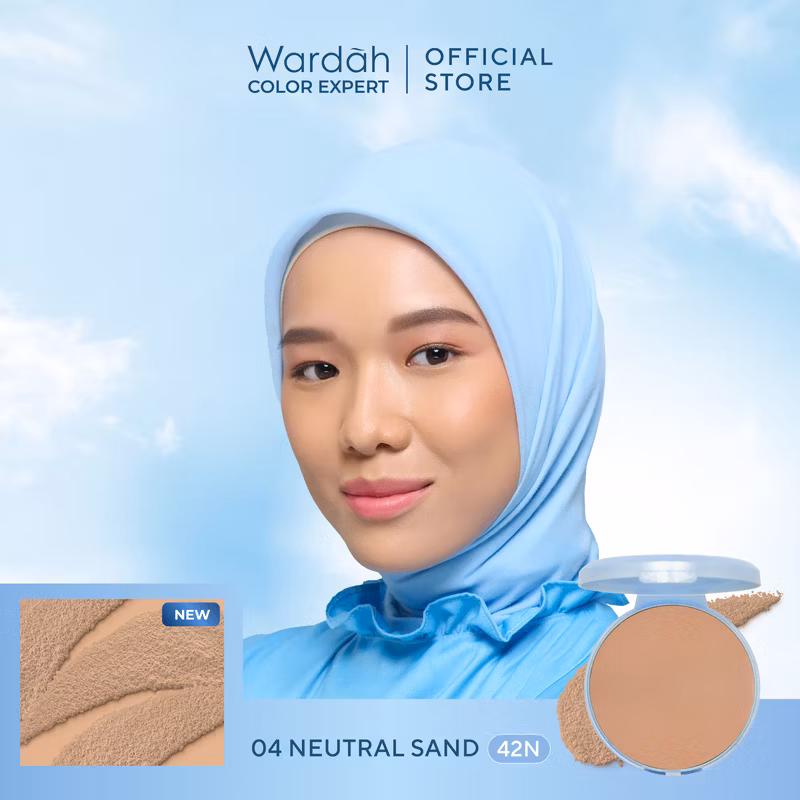 Wardah Refill Lightening Powder Foundation Light Feel 04 Natural 12 g